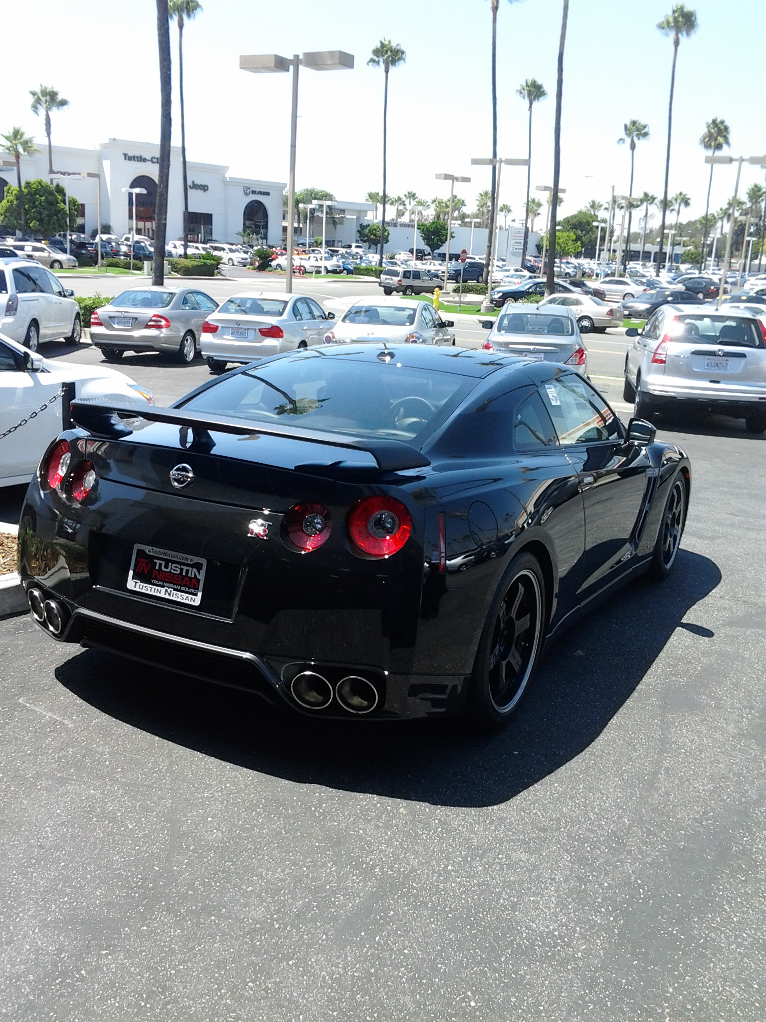 2014 Nissan GTR Black Edition.